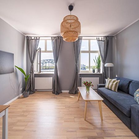 Cosy Studio With River View Riga Esterno foto